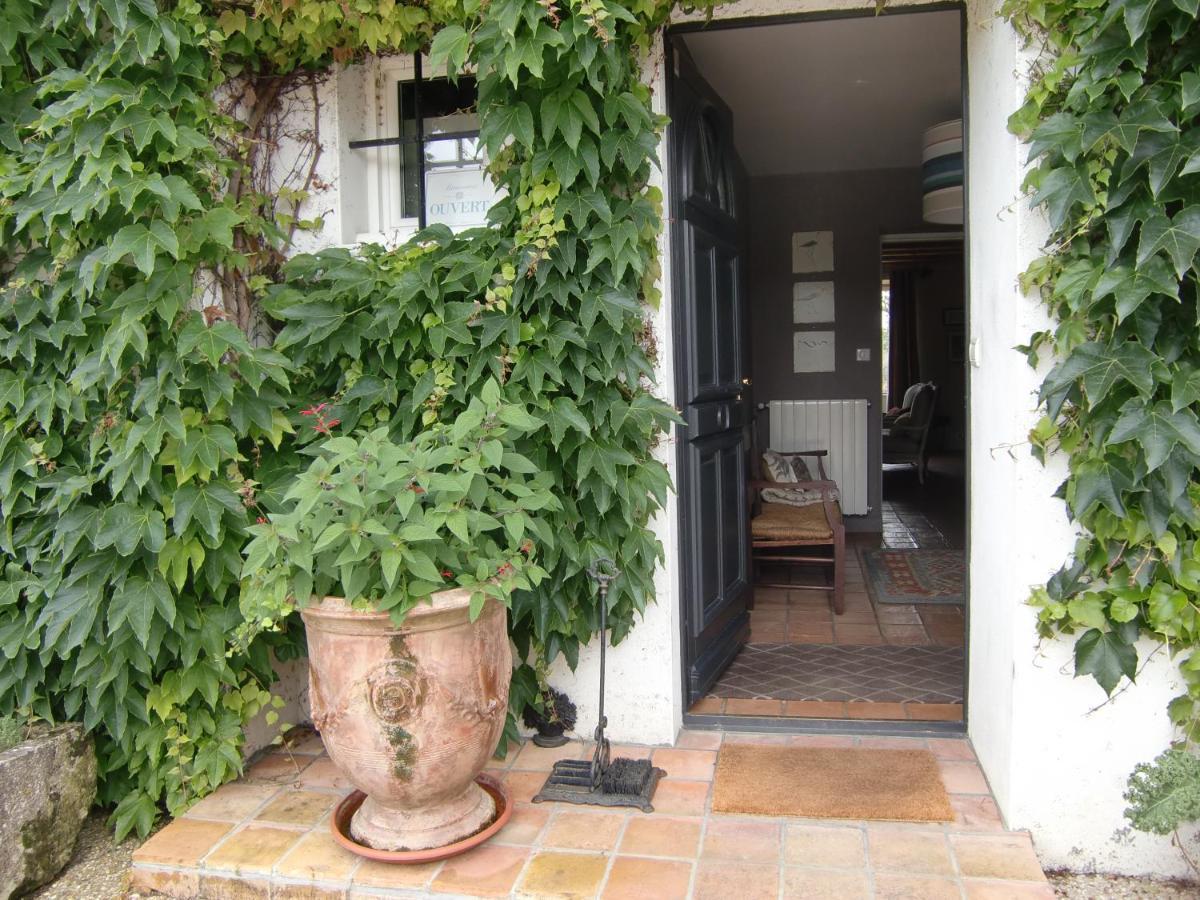 Bed and Breakfast Du Cote De L'Ombriere Geay  Exterior foto