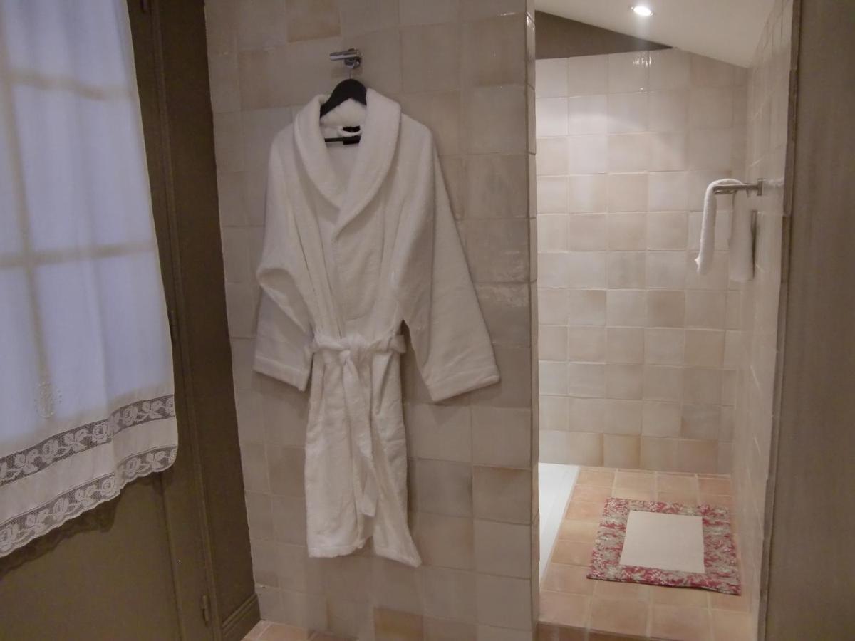 Bed and Breakfast Du Cote De L'Ombriere Geay  Exterior foto